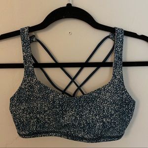 Lululemon Free To Be Bra